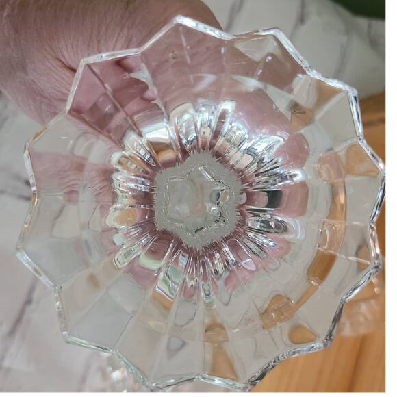 Set of Elegant Lotus Flower Candlestick Holders - Vintage Crystal Decor Accent - Picture 6 of 10